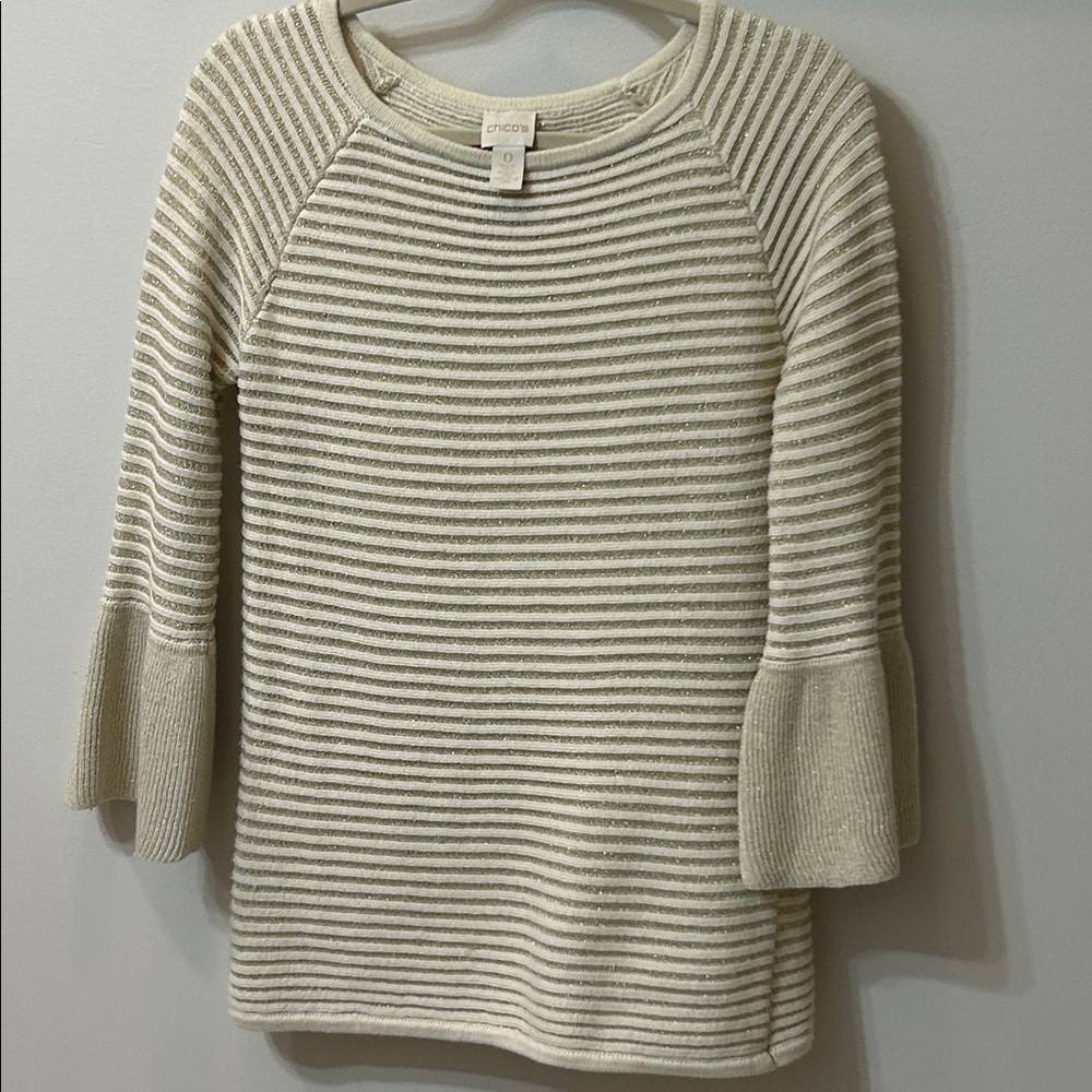 Chicos Sweater, size 0, winter white with metallic gold stripe & bell sleeves